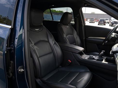 Used 2019 Cadillac XT4 Premium Luxury FWD image 22