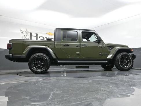 Used 2023 Jeep Gladiator Sport AWD/4WD image 51