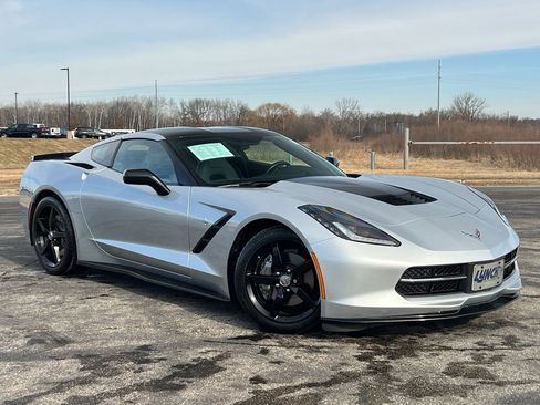 Used 2014 Chevrolet Corvette Stingray Coupe w/ Battery Protection Package image 6