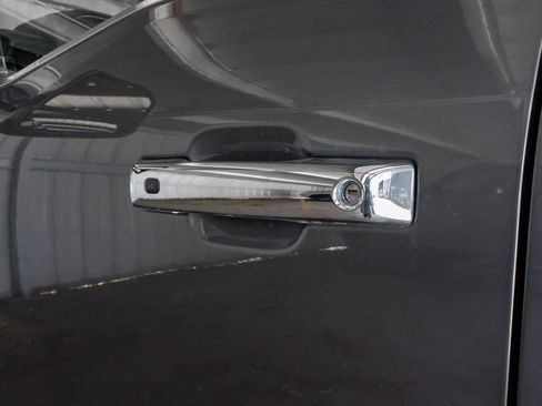 Used 2025 Ford F250 Lariat w/ Chrome Package AWD/4WD image 42