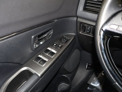 Used 2022 Mitsubishi Outlander Sport GT image 32