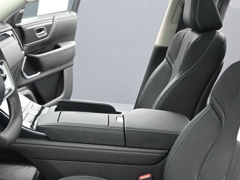 New 2026 INFINITI QX80 Luxe image 19