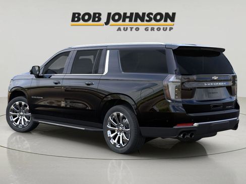New 2026 Chevrolet Suburban Premier AWD/4WD image 4
