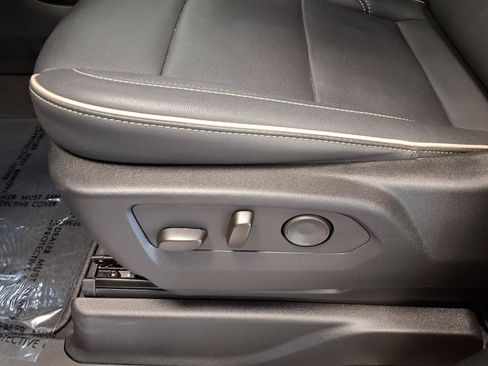 Used 2023 Chevrolet Tahoe Premier RWD image 23