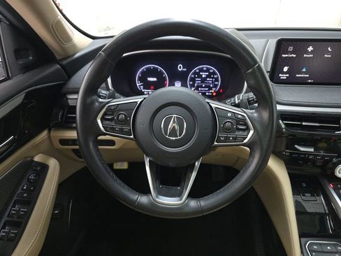 Used 2023 Acura MDX SH-AWD image 11