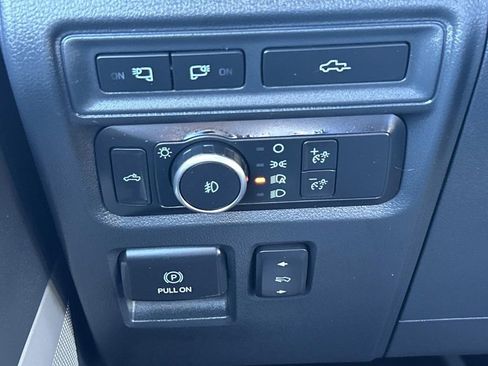 Used 2021 Ford F150 Lariat w/ Equipment Group 502A High image 40