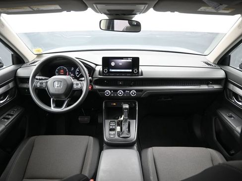 Used 2023 Honda CR-V LX image 10