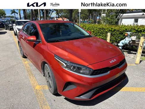 Used 2023 Kia Forte LXS w/ LXS Technology Package FWD image 1