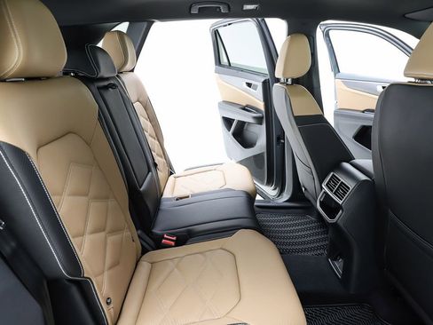 New 2026 Volkswagen Atlas Cross Sport SE image 77