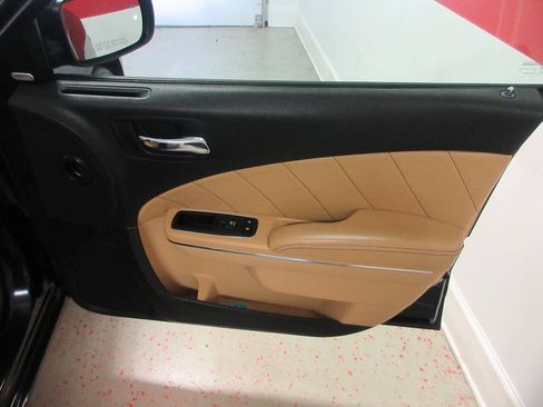 Used 2012 Dodge Charger R/T AWD/4WD image 28