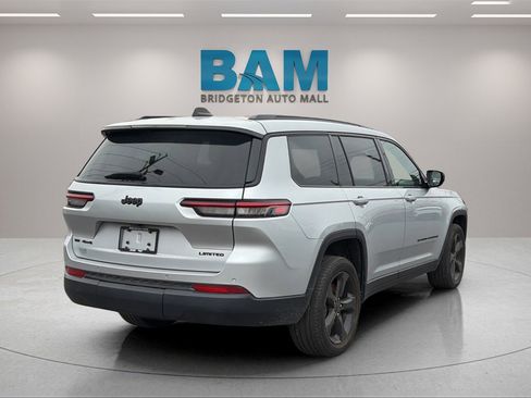 Used 2023 Jeep Grand Cherokee L Limited w/ Black Appearance Package image 5