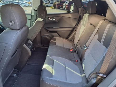 Used 2023 Chevrolet Blazer LT image 17
