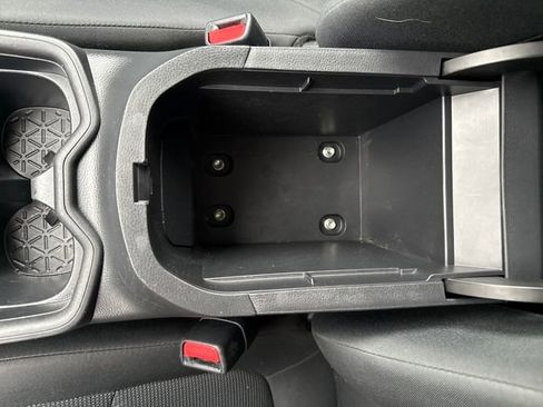 Used 2020 Toyota RAV4 LE image 24