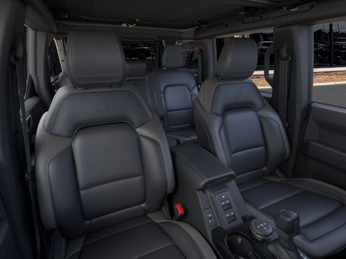 New 2026 Ford Bronco Outer Banks AWD/4WD image 10