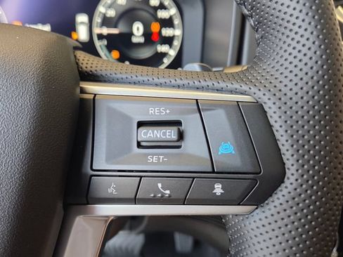 New 2026 Nissan Rogue Platinum AWD/4WD image 26