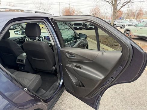 Used 2019 Chevrolet Equinox LT w/ Sun & Navigation Package image 20