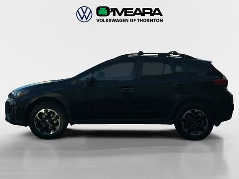 Used 2021 Subaru Crosstrek 2.0i Premium image 2