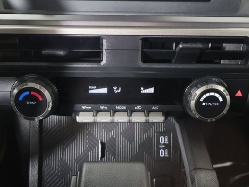 Used 2025 Toyota 4Runner SR5 image 42