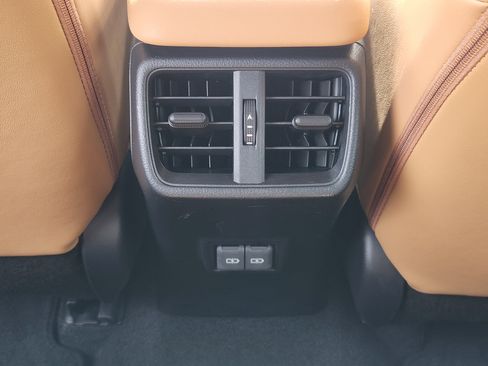 Used 2025 Lexus UX 300h FWD image 40