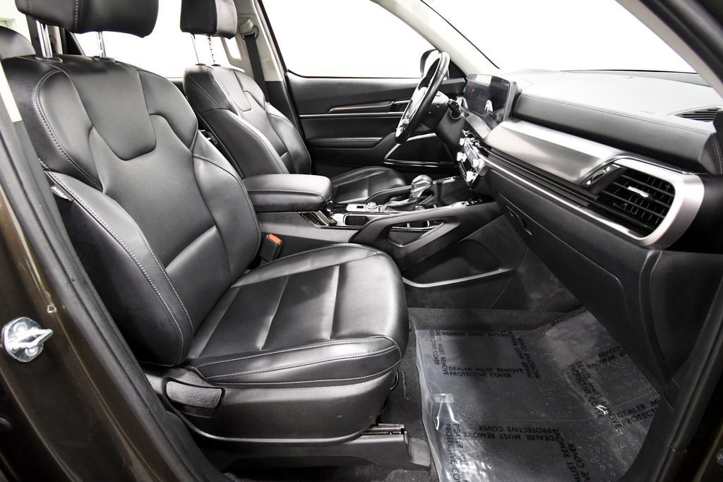 Certified 2025 Kia Telluride S AWD/4WD image 18