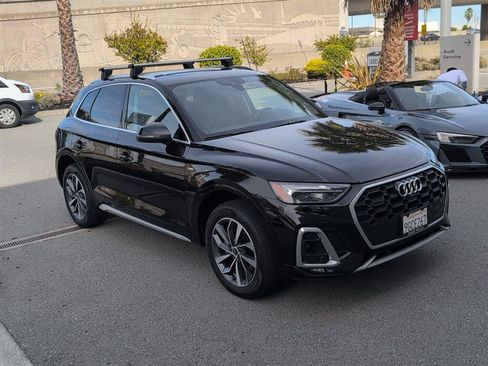 Used 2023 Audi Q5 2.0T Premium Plus w/ Premium Plus Package AWD/4WD image 4