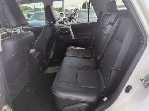 Certified 2022 Toyota 4Runner Limited AWD/4WD image 25