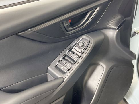 Used 2023 Subaru Crosstrek 2.0i image 17