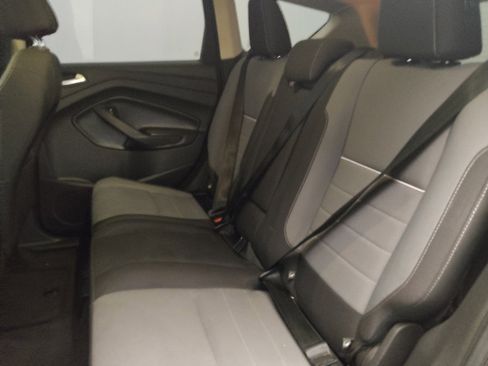Used 2014 Ford Escape SE FWD image 18