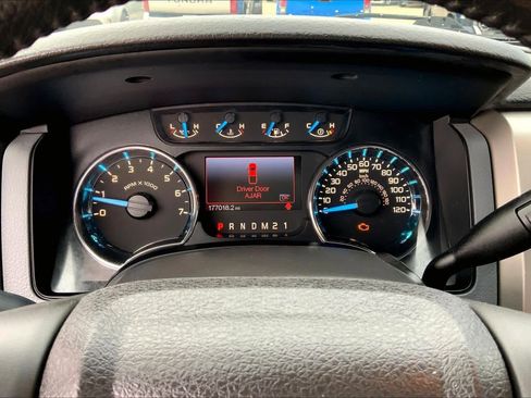 Used 2014 Ford F150 XLT w/ Equipment Group 302A Luxury AWD/4WD image 24