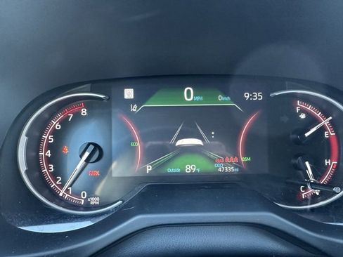 Used 2024 Toyota RAV4 XLE image 18