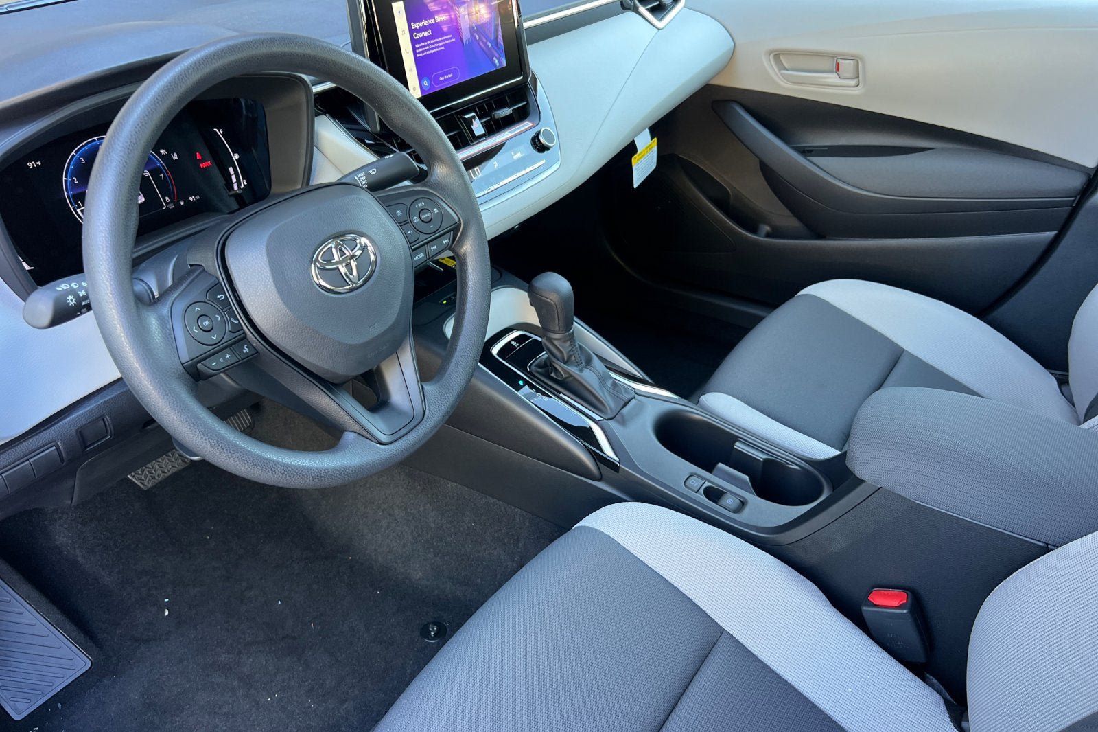 New 2027 Toyota Corolla LE FWD image 11