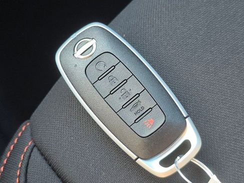 New 2025 Nissan Sentra SR w/ Trunk Package image 28