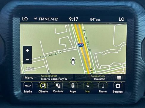 Used 2022 Jeep Gladiator Sport AWD/4WD image 19