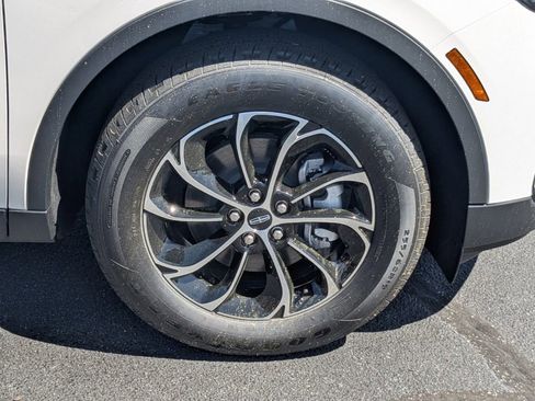 New 2026 Lincoln Nautilus Premier image 11