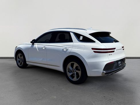 Used 2026 Genesis GV70 2.5T Select AWD/4WD image 3