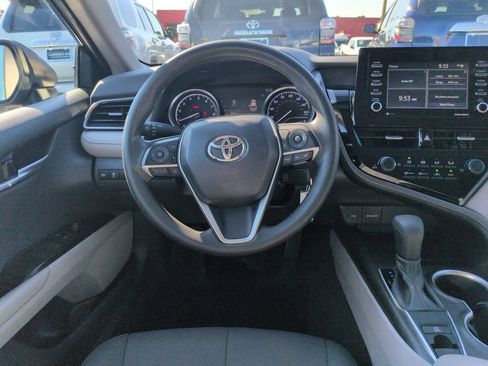 Used 2021 Toyota Camry LE AWD/4WD image 13