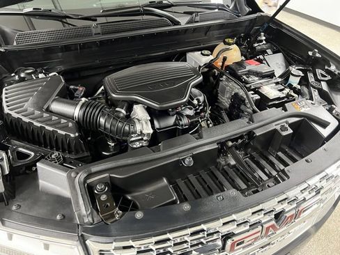 Used 2020 GMC Acadia Denali w/ Trailering Package image 73