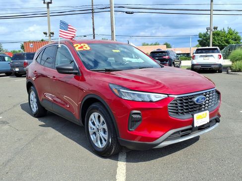 Used 2023 Ford Escape Active AWD/4WD image 1