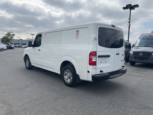 Used 2019 Nissan NV 2500 SV w/ Navigation Package image 7