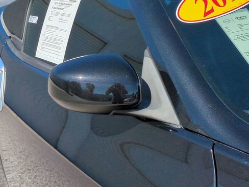 Used 2017 Nissan 370Z Touring image 12