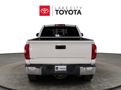 Used 2016 Toyota Tundra SR5 w/ SR5 Upgrade Package RWD image 7