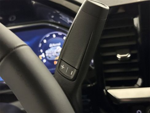 New 2026 Chevrolet Silverado 3500 LT image 17