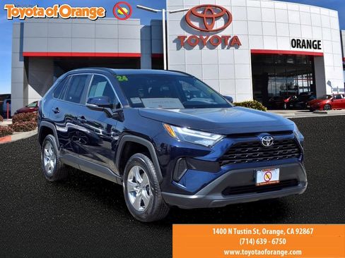 Certified 2024 Toyota RAV4 XLE FWD image 1