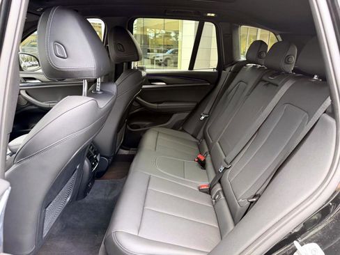 Used 2024 BMW X3 sDrive30i w/ Premium Package w/ZPA RWD image 18