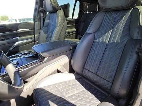 Used 2025 Cadillac Escalade IQ Sport 1 w/ Smart Trailering package image 3