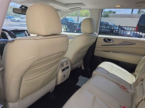 Used 2018 INFINITI QX60 FWD w/ Premium Plus Package image 15