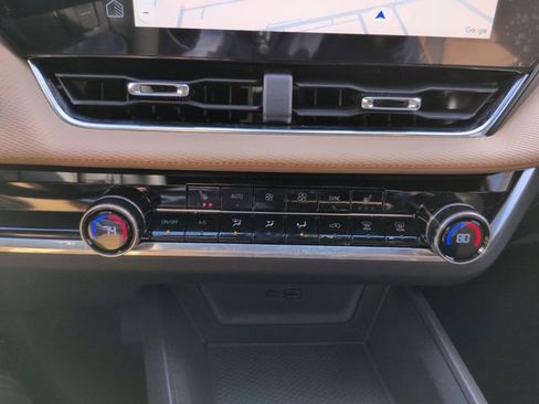 Certified 2025 Chevrolet Equinox ACTIV w/ Safety and Technology Package image 21