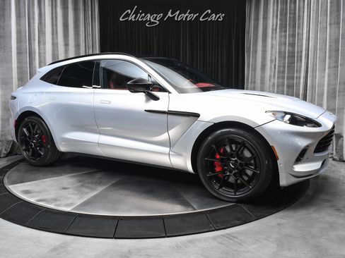 Used 2022 Aston Martin DBX AWD/4WD image 6
