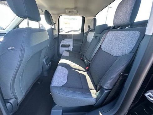 New 2025 Ford Maverick XLT image 10
