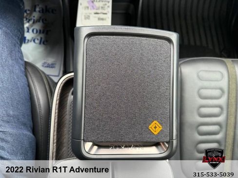 Used 2022 Rivian R1T Adventure AWD/4WD image 31